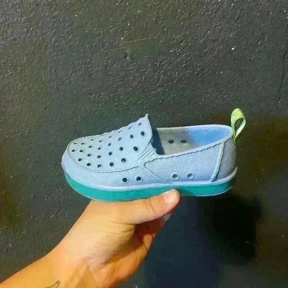 Kids Sanuk Slip On Shoes Waterproof Light Blue Size 10 - Picture 7 of 8